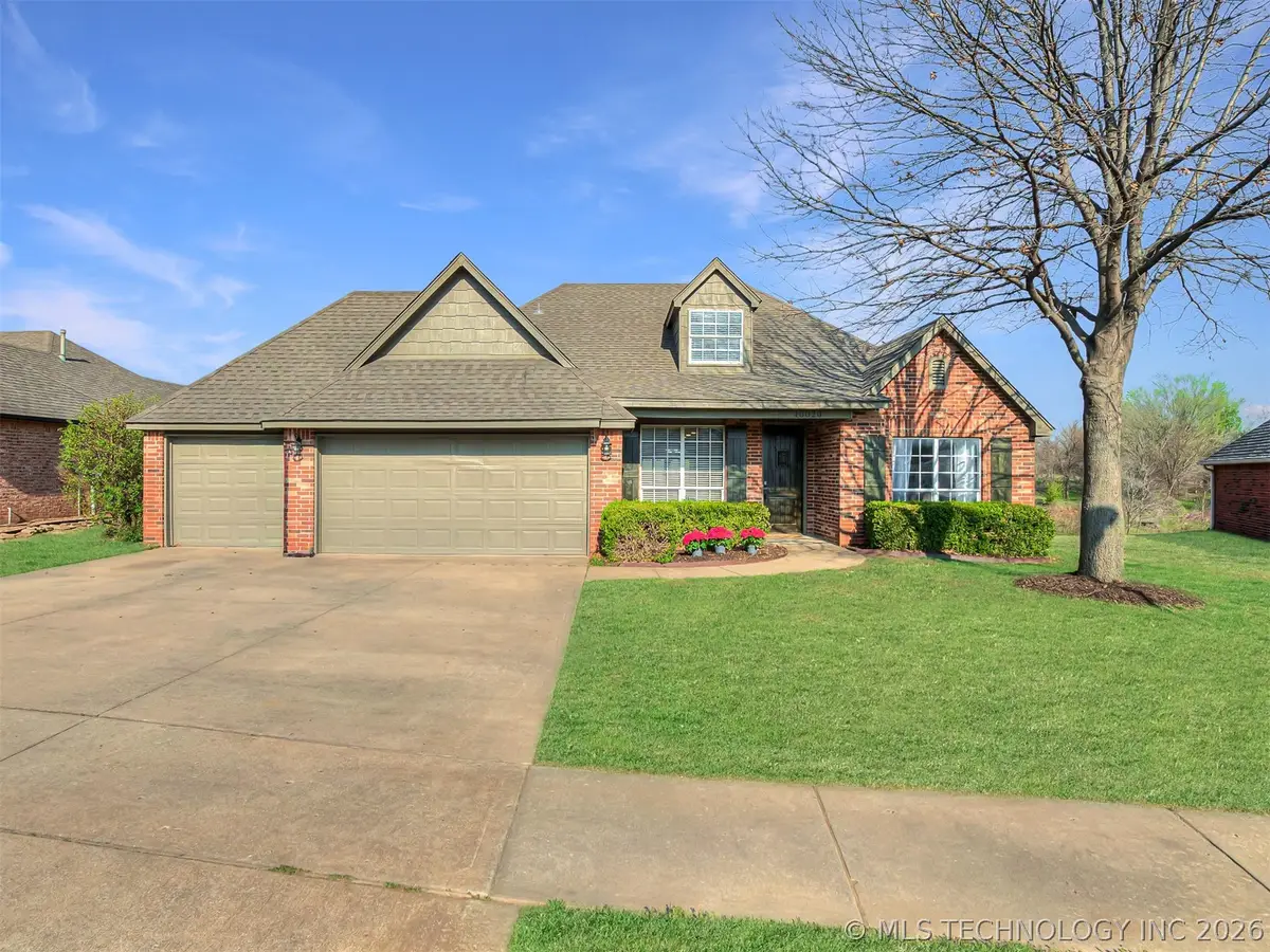 10020 N 100th East Avenue, Owasso, OK 74055 - #1