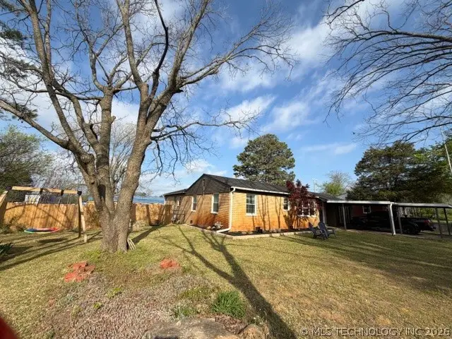 219 Berton, Holdenville, OK 74848 - #3