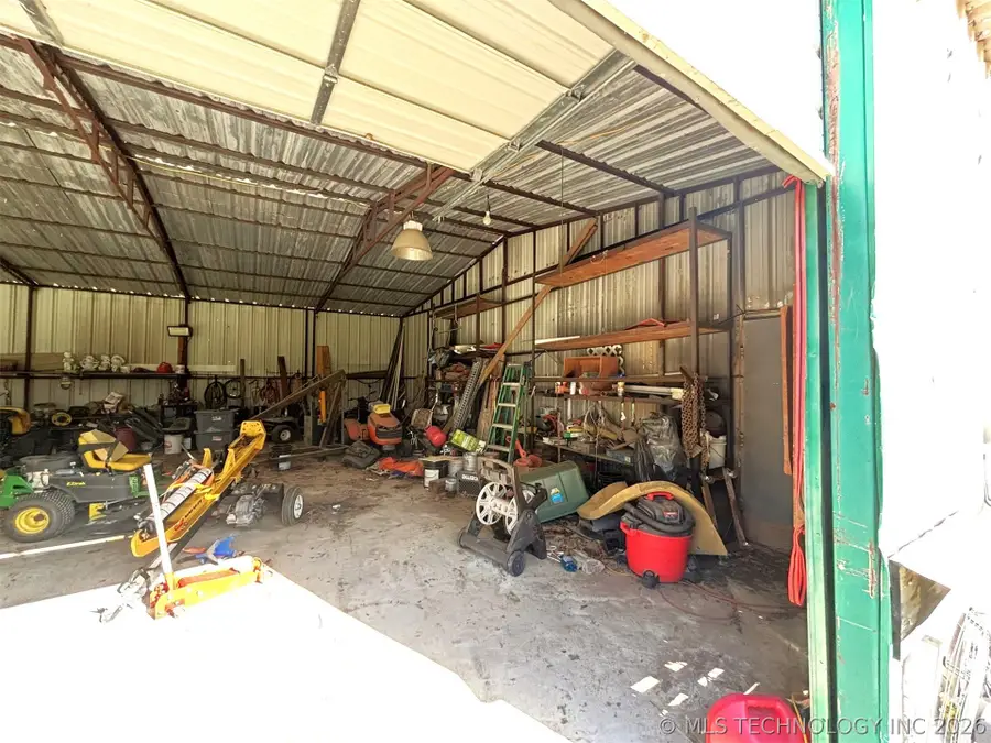 15 4285 Road, Porum, OK 74455 - #2