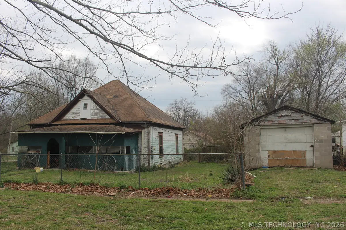 300 Cherry Street, Chelsea, OK 74016 - #1