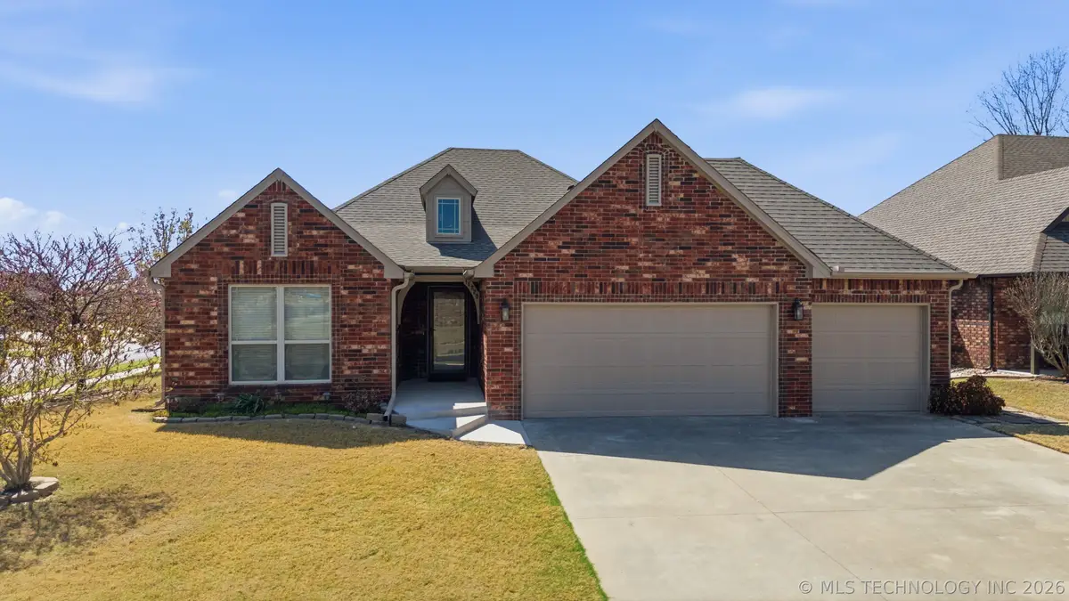 14320 E 92nd Street, Owasso, OK 74055 - #1