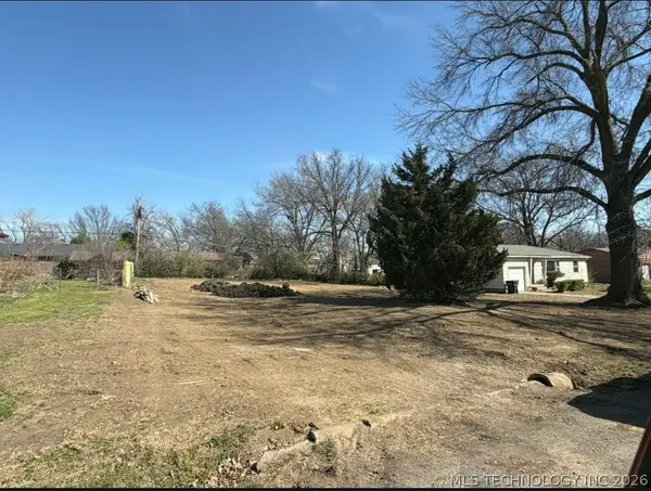 3406 Harvey, Bartlesville, OK 74006