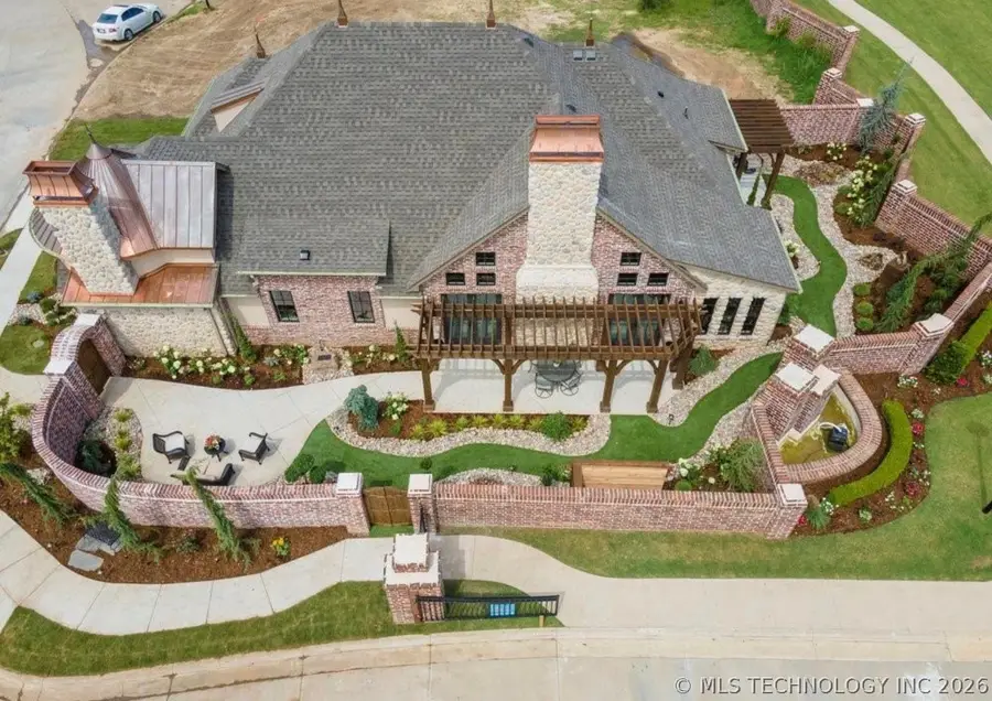 3820 W Orlando Street, Broken Arrow, OK 74011 - #2