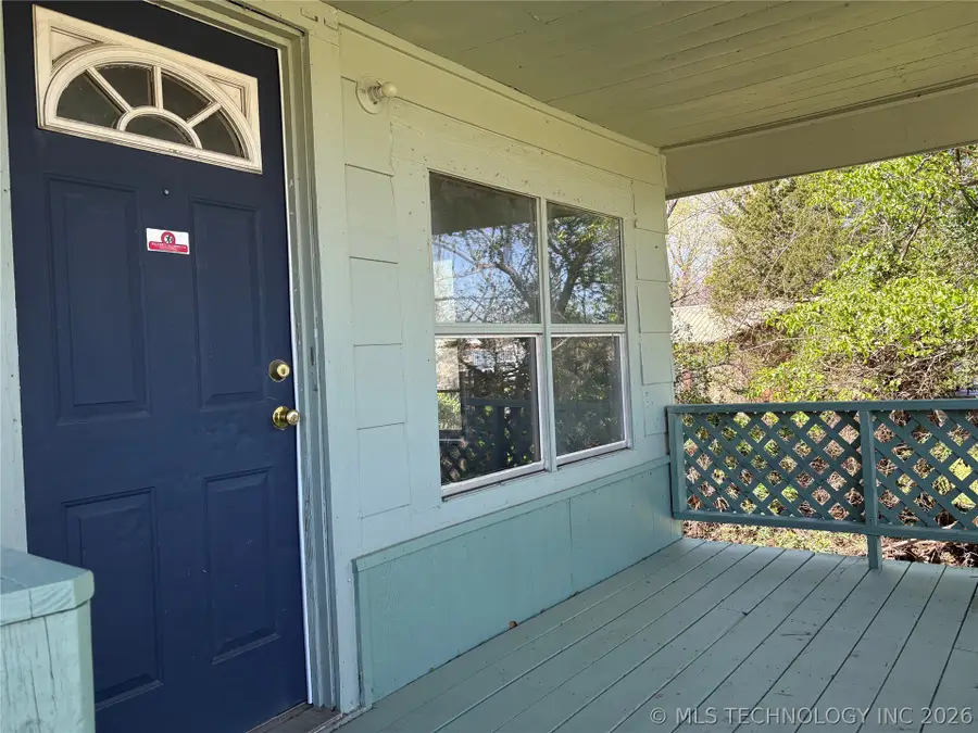 516 E 5th Street, Hulbert, OK 74441 - #3