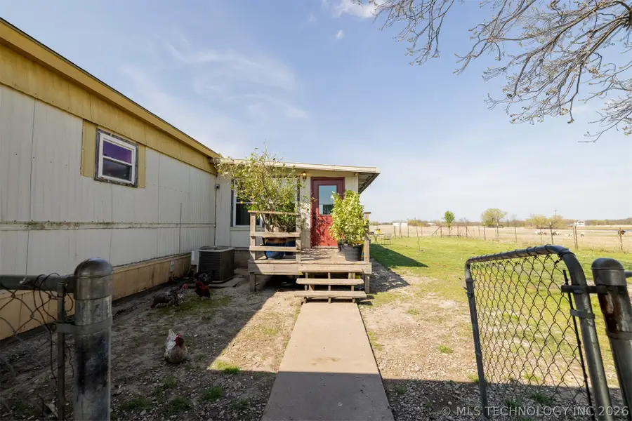 3851 Alt 75 Highway, Beggs, OK 74421 - #3