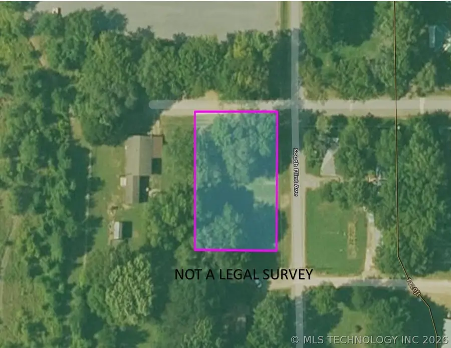 506 S Flint Avenue, Stilwell, OK 74960 - #2