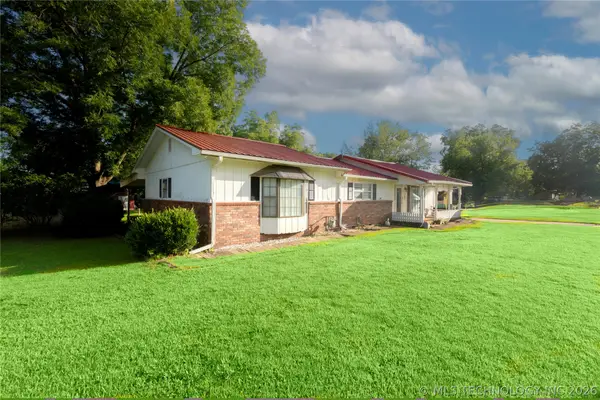 707 N 2nd Street, Quinton, OK 74561