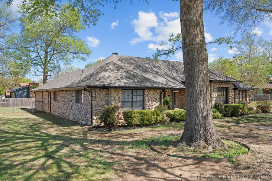 4620 Rolling Meadows Road, Bartlesville, OK 74006 - #3