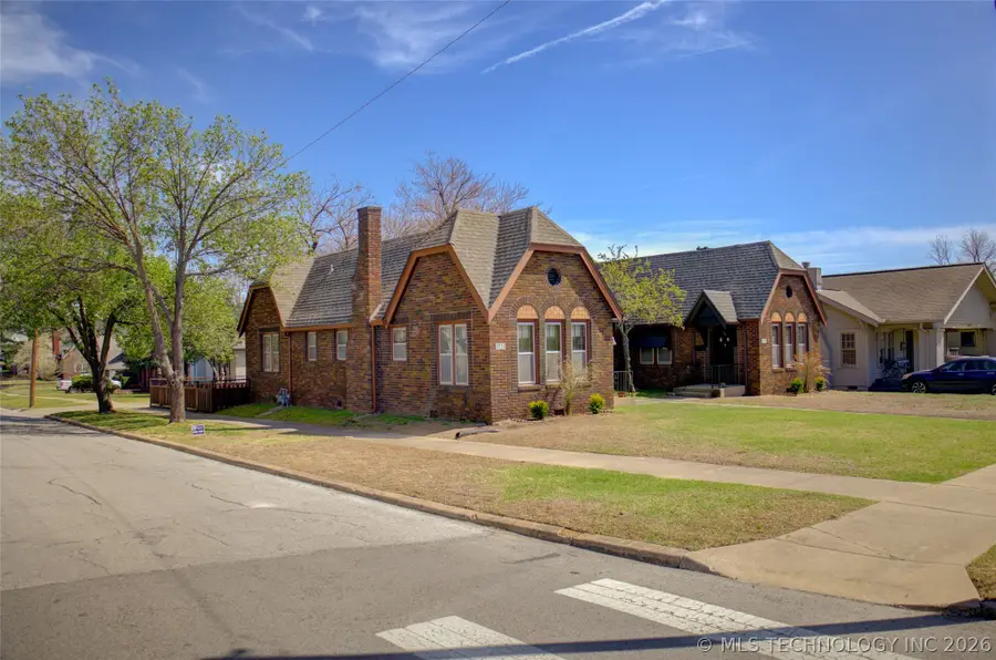 1731 S Yorktown Avenue, Tulsa, OK 74104 - #2