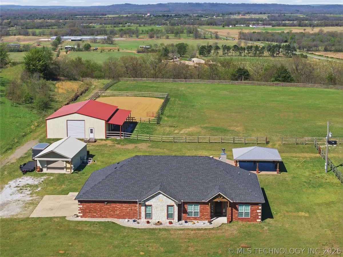 107188 S 4570 Road, Sallisaw, OK 74955 - #1