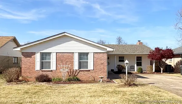 23 W Stadium Road, Bixby, OK 74008