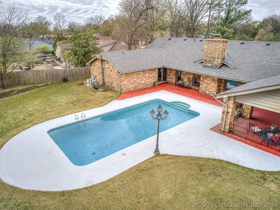 2417 Stonewall Drive, Bartlesville, OK 74006 - #3