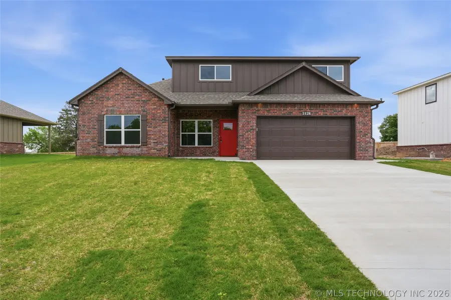 1528 E Grayson Avenue, Sapulpa, OK 74066 - #2
