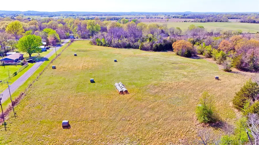 5 Buck Street, Eufaula, OK 74432 - #2