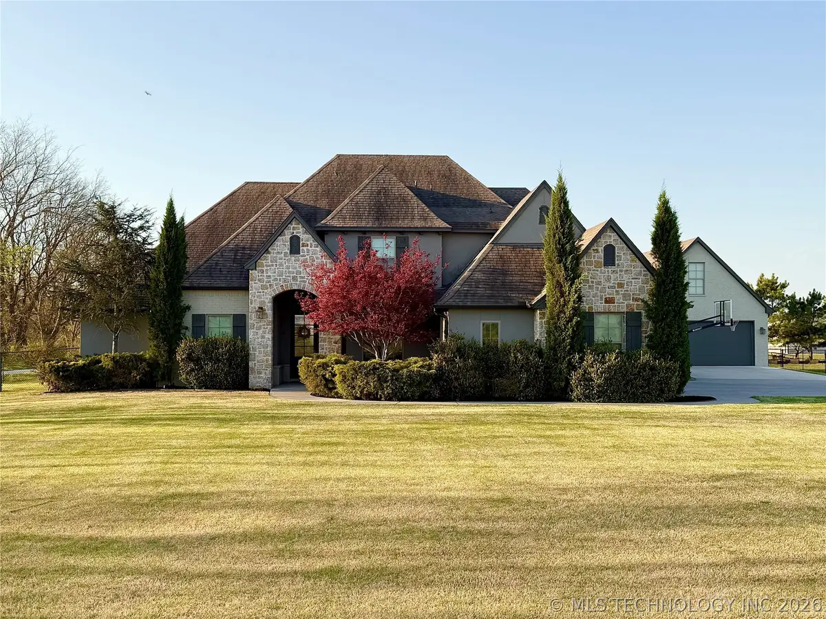 6690 E 525 Road, Claremore, OK 74019 - #1