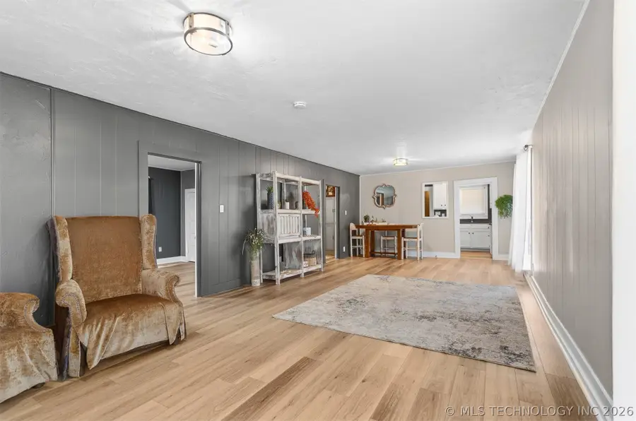 612 Brown Avenue, Comanche, OK 73529 - #3