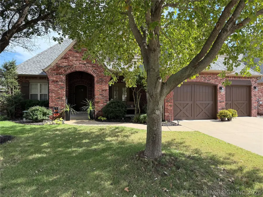 11941 S 88th East Avenue, Bixby, OK 74008 - #2