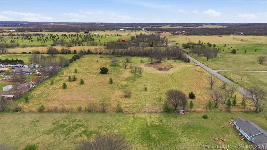 2 E 400 Road, Claremore, OK 74017 - #2