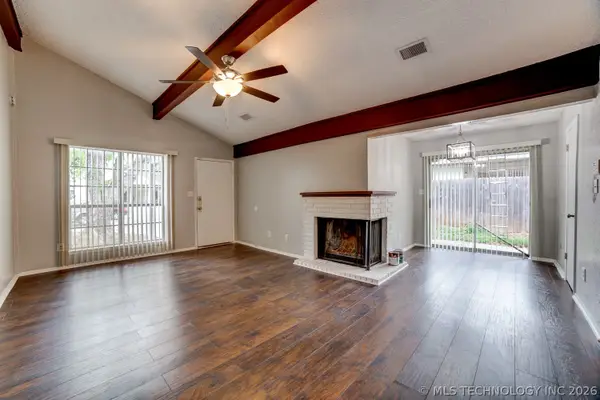 10912 E 16th Street, Tulsa, OK 74128