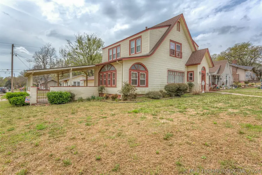 602 W 7th Avenue, Bristow, OK 74010 - #3