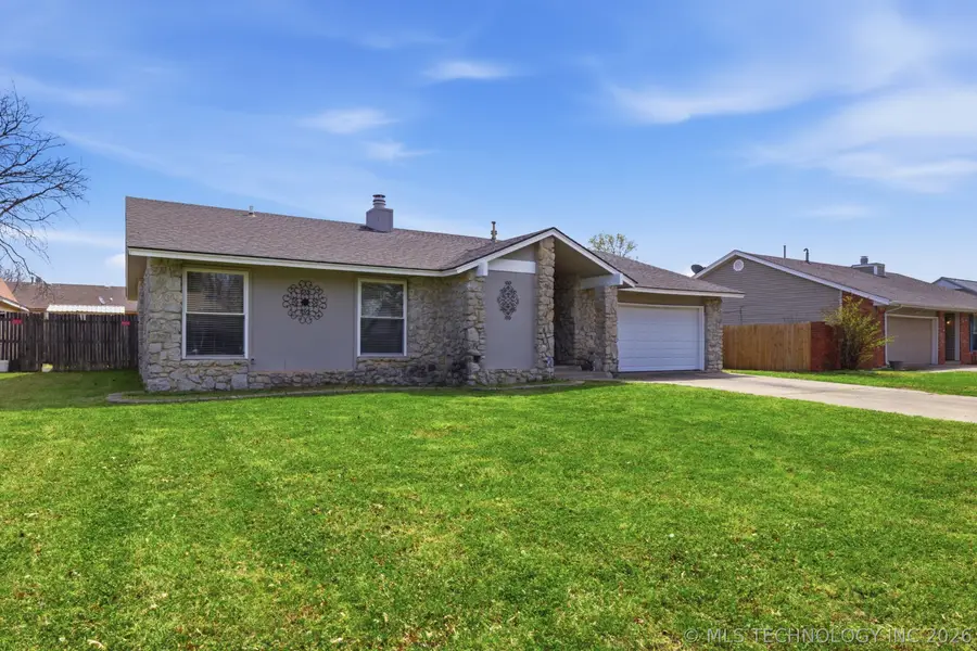 4335 Lakewood Avenue, Tulsa, OK 74135 - #2