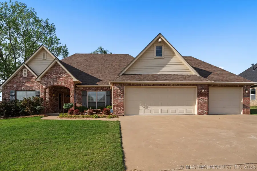 5800 Tower Court, Bartlesville, OK 74006 - #2