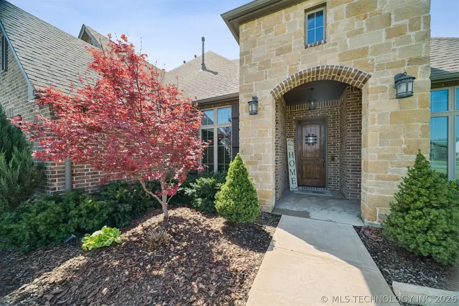 8308 N 152nd East Avenue, Owasso, OK 74055 - #3