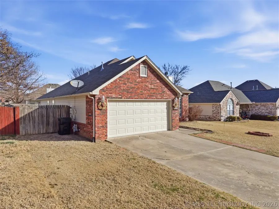 1308 W Richmond Street, Broken Arrow, OK 74012 - #3