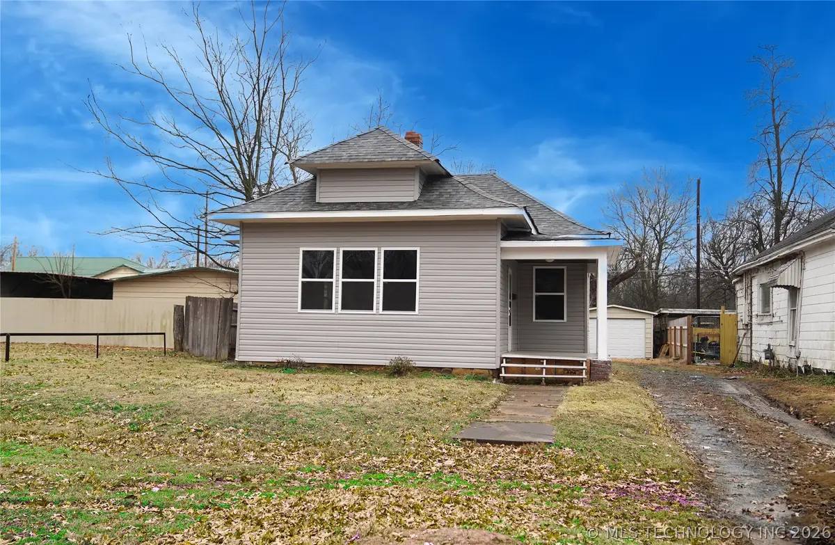 428 N K Street W, Muskogee, OK 74403 - #1