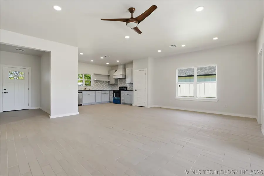 9545 N Cincinnati Street, Sperry, OK 74073 - #3