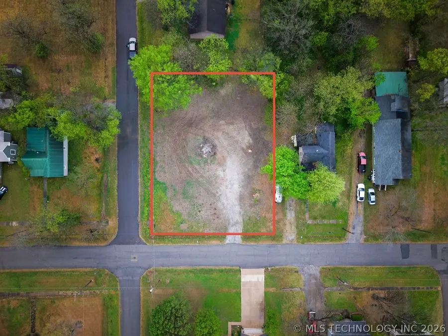 701 N State Street, Wagoner, OK 74467 - #2