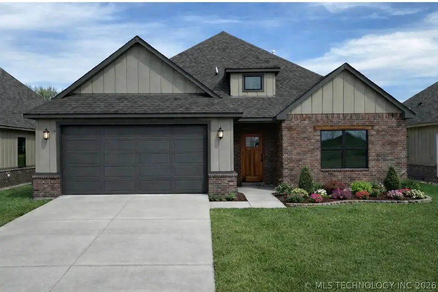 1009 S Chickasaw Street, Skiatook, OK 74070 - #3