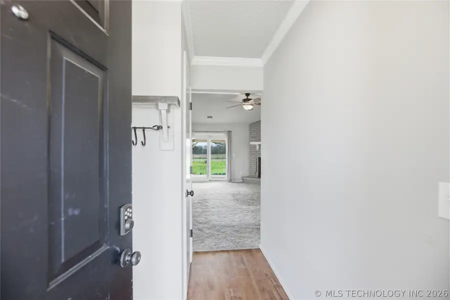 321 N Joanna Street W, Catoosa, OK 74015 - #3