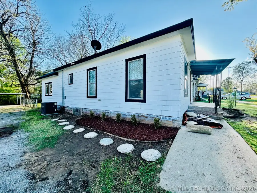 1705 E Broadway Street, Muskogee, OK 74403 - #3