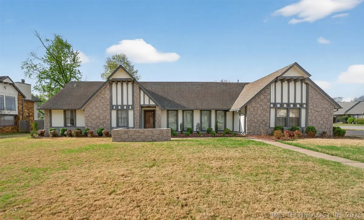 7306 E 85th Street, Tulsa, OK 74133 - #1