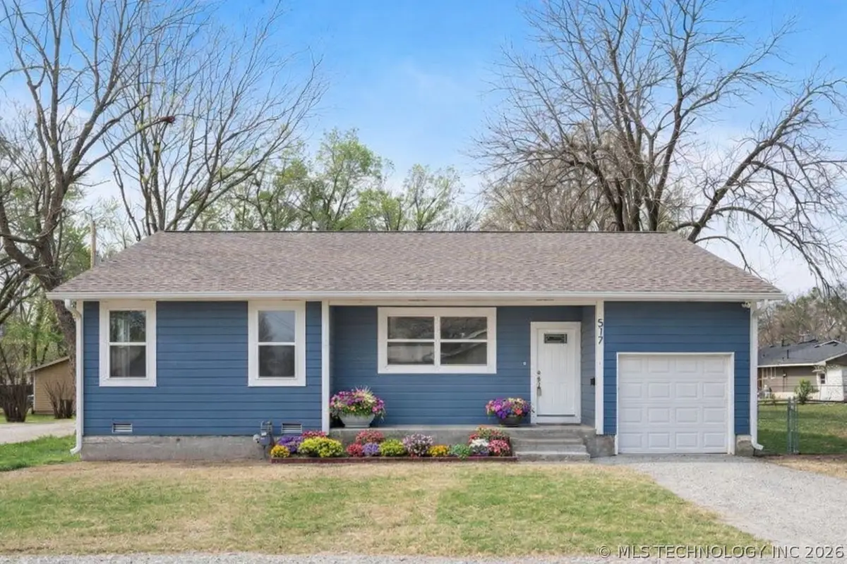 517 W Clyde Avenue, Vinita, OK 74301 - #1