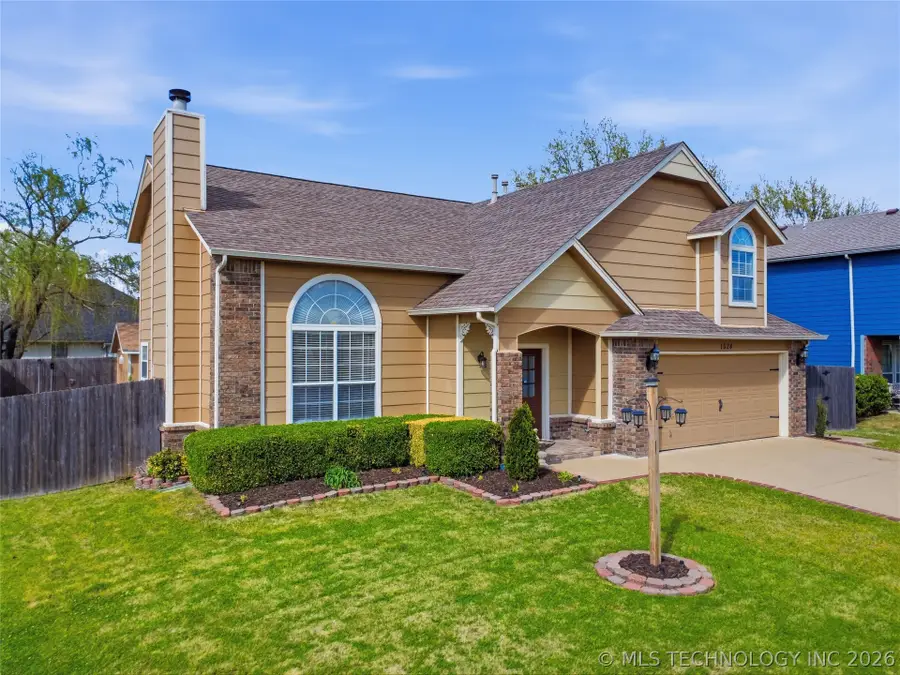 1624 W Edgewater Place, Broken Arrow, OK 74012 - #2