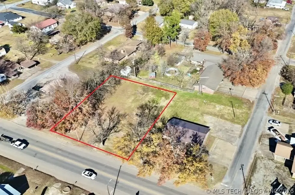 405 W Main Street, Stigler, OK 74462 - #1
