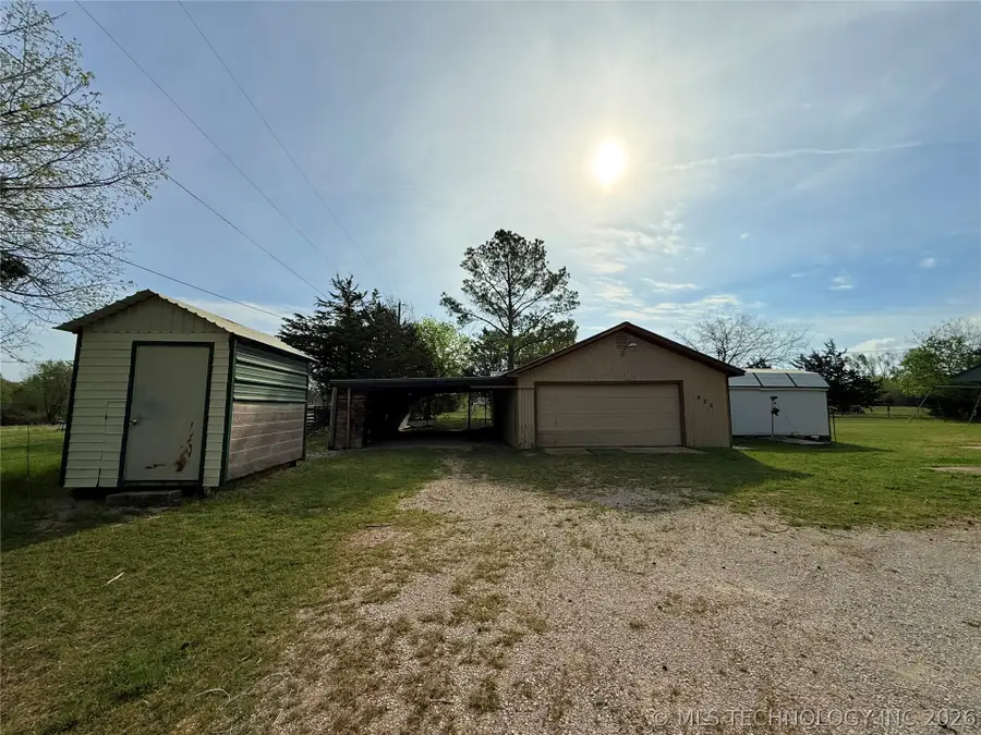 920 Timber Grove Drive, Ardmore, OK 73401 - #3