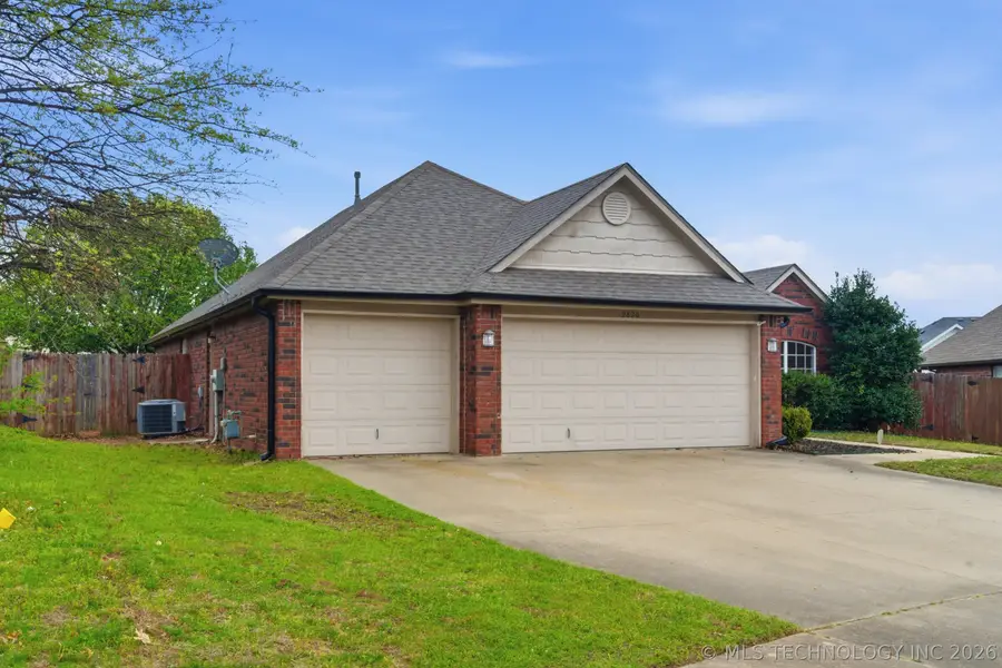 9820 E 97th Place, Owasso, OK 74055 - #3