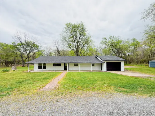 14221 N Grace Hudlen Road, Hulbert, OK 74441