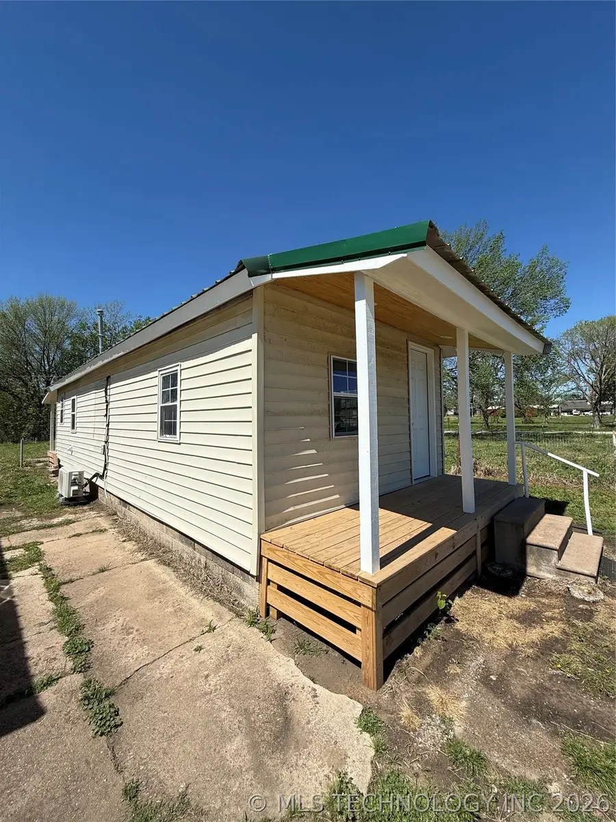 122 Choctaw, Holdenville, OK 74848 - #2