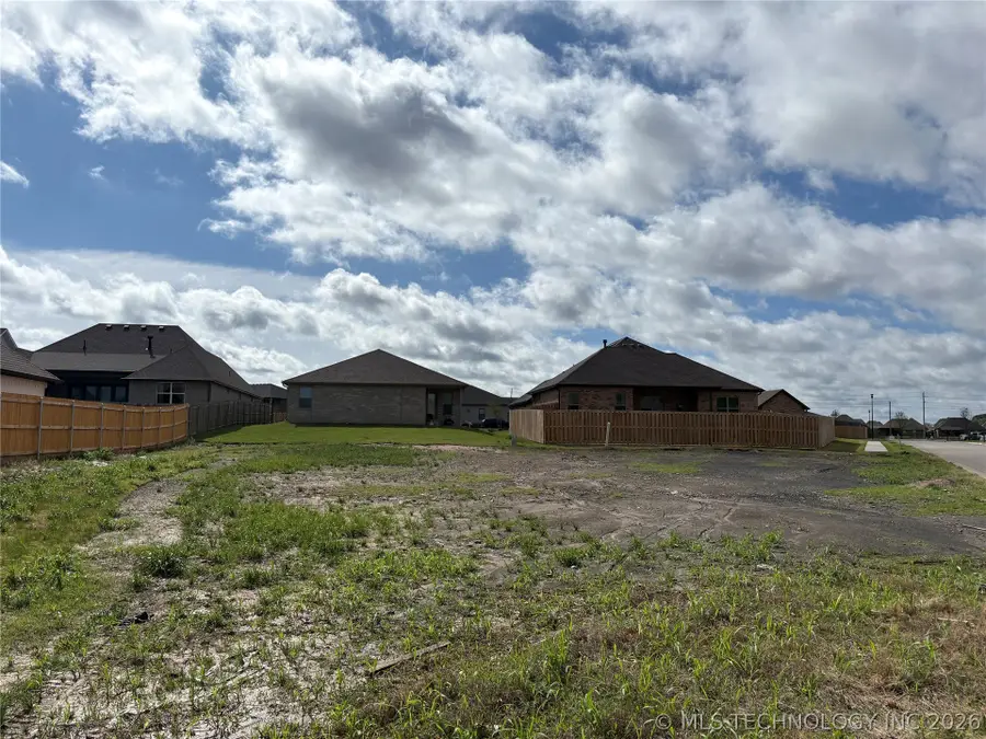 2036 E 129th Place S, Jenks, OK 74037 - #2