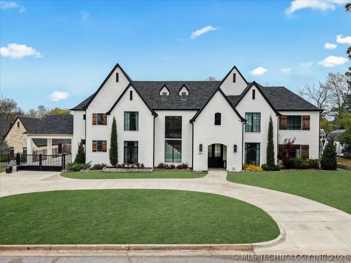 3207 E 44th Street, Tulsa, OK 74105 - #1