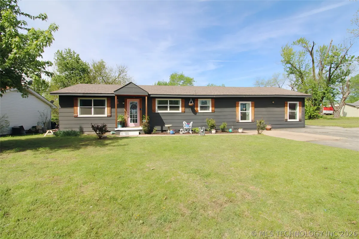 710 S 5th Street, Morris, OK 74445 - #1