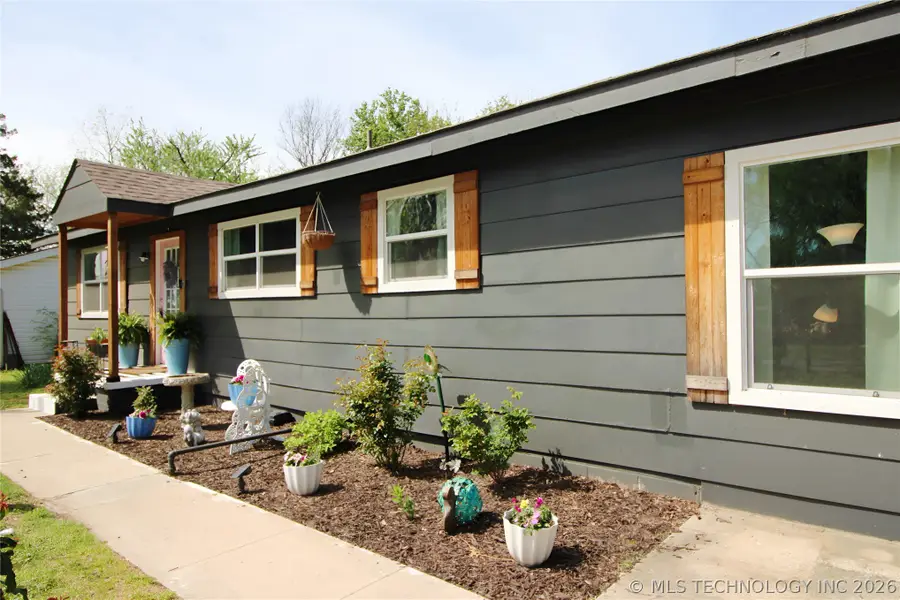 710 S 5th Street, Morris, OK 74445 - #2