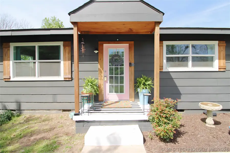 710 S 5th Street, Morris, OK 74445 - #3