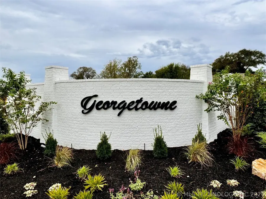 116 S 26th Street, Collinsville, OK 74021 - #3