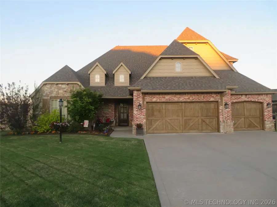 9505 N 144th East Avenue, Owasso, OK 74055 - #2
