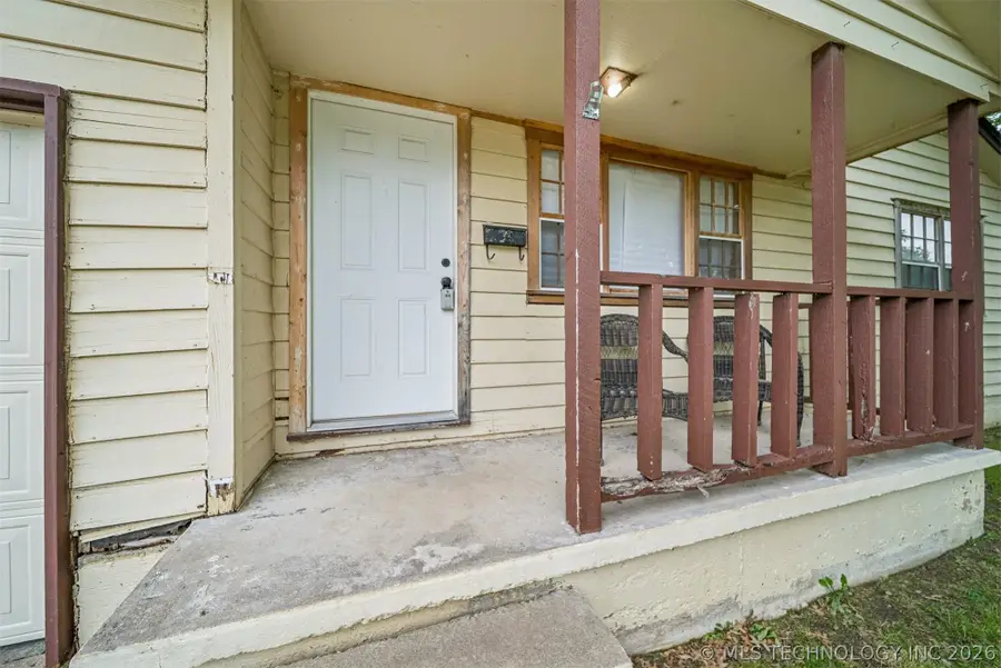 303 N Beaumont Street, Owasso, OK 74055 - #2